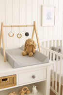 Rotho Babydesign Wickelauflage Keil (50 x 70 cm) - wickelauflage - wickeltischauflage - abwaschbar - wickelmatte - wasserdicht - grau