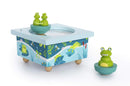 Trousselier 6295005 Spieluhr mit tanzenden Figuren für Kinder, Frösche, magnetisch, Musikbox, Musikspieluhr