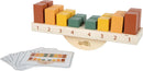 small Foot Montessori Balancierspiel aus FSC 100%-zertifiziertem Holz, 16 farbige Holzblöcke mit Vorlagen, Stapelspiel mit Wippe, für Kinder ab 3 Jahren, 12745