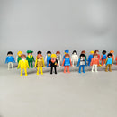 Bundle Playmobil Set von 28 Figuren & 2 Fahrrädern, gebraucht, ab 3 Jahre 