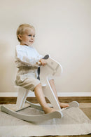 small foot Schaukelpferd Skandi aus Holz, mit Rückenlehne und zwei festen Griffen, für Kinder ab 3 Jahren, 11523