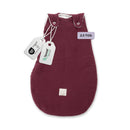 TRÄUMELAND Babyschlafsack aus Musselin beerenrot, atmungsaktiv, leicht & hautfreundlich, mitwachsender Ganzjahres-Babyschlafsack mit integrierter Belüftung, 2.5 TOG, Öko-Tex 100 zertifiziert