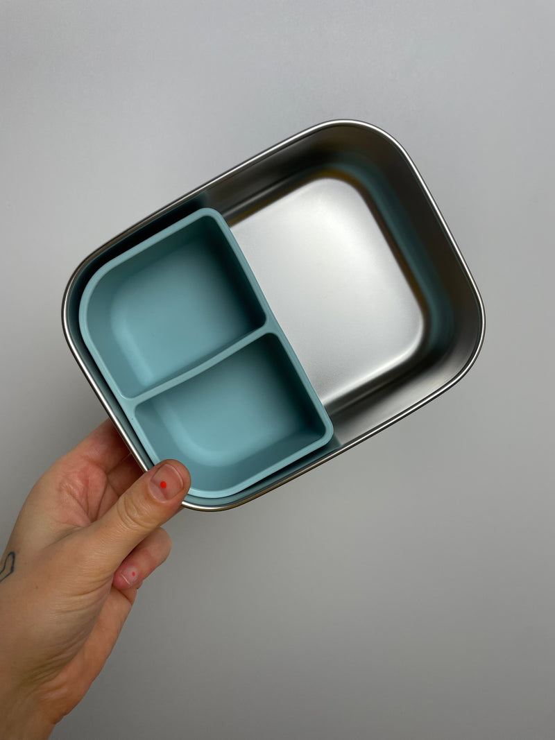 Stainless steel lunch box with removable compartments • Flying Dog