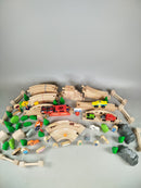 Konvolut BRIO Holzeisenbahn Züge ca. 2 kg, ab 3 4 5 Jahre