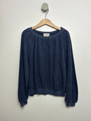 Terry sweatshirt • 122 • long live the queen