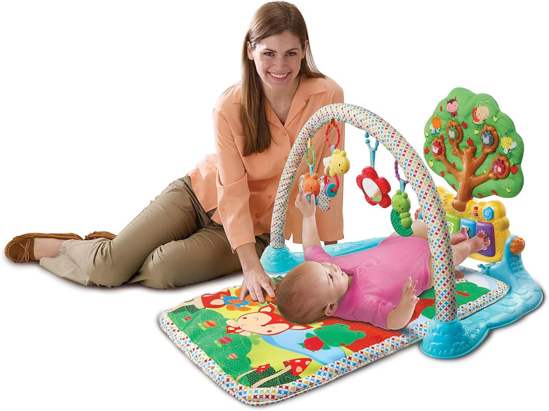 Vtech Baby Musik-Spieldecke – Babydecke mit Spielbogen – Mit 4 abnehmbaren Spielelementen, bunten Klaviertasten und Melodien