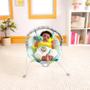 Bright Starts Wild Wonders Vibrations Babywippe, abnehmbarer Spielbügel mit 2 Spielzeugen, rutschfeste Füße, 0–6 Monate bis 9 kg