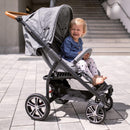 Gesslein Buggy S4 Air+ Design 545 mit Liegefunktion, klein zusammenklappbar, für große Kinder bis 25 kg, veganer Lederschieber cognac höhenverstellbar, Kinderwagen Sportwagen