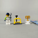 LEGO City 60322 Rennwagen – mit Figuren & Zubehör, neuwertig