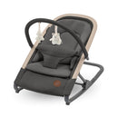 Maxi-Cosi Kori 2-in-1-Babywippe mit Spielzeugbogen, 0–2 Jahre, bis zu 15 kg, Baby Bouncer, 3 mit einer Hand einstellbare Liegepositionen, Easy-in-Gurt, leicht und kompakt