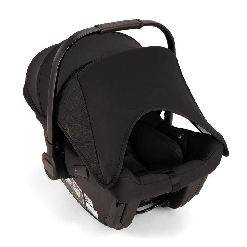 B-Ware Nuna Pipa Urbn Babyschale Autositz Kindersitz Caviar Integriertem Isofix System