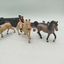 Schleich Bundle Pferde & Reiterin mit Zaunelementen