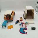 Simba Toys Geländewagen & Pferdeanhänger mit Reiterfiguren