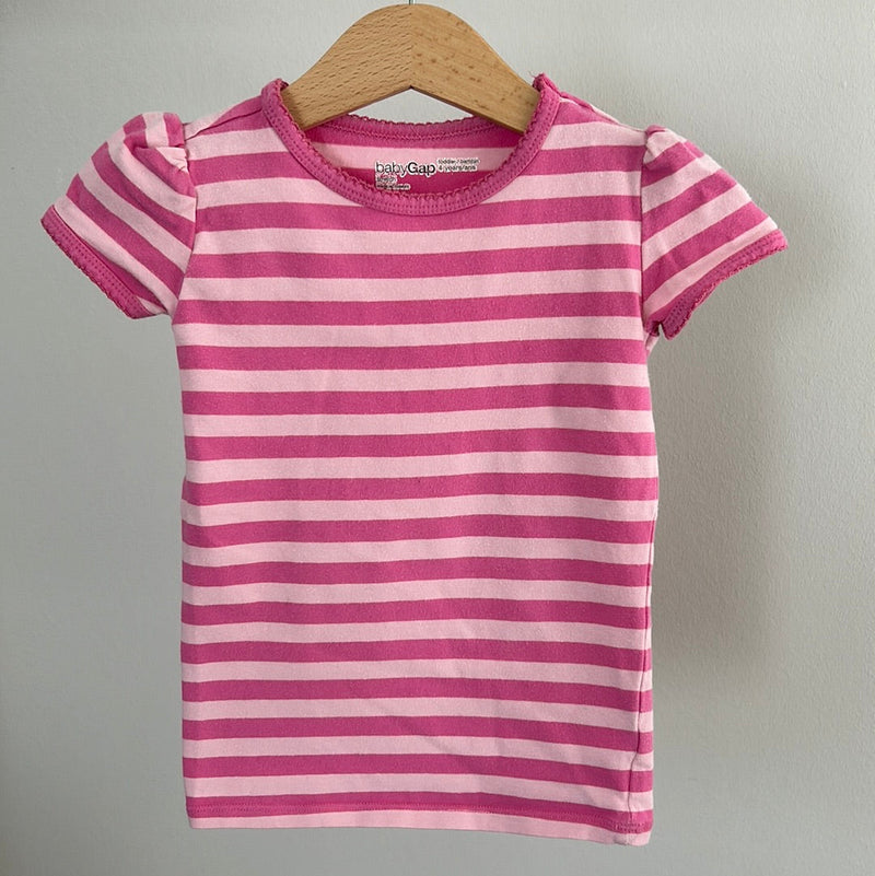 Gap T-Shirt - Gr. 98