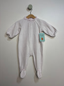 Nicki Strampler mit Rüschenkragen• 68 • jacadi