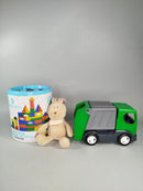  Spielset - Holzbausteine, Stofftier und Auto