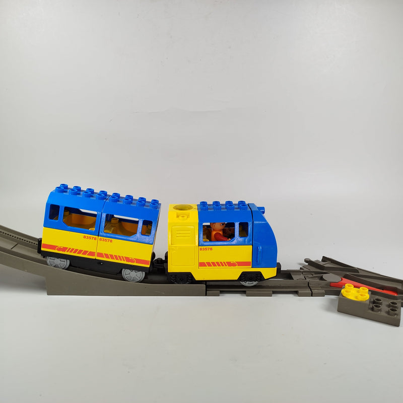 Lego Duplo Eisenbahn Zubehör & Züge - Set mit Schienen und Zügen