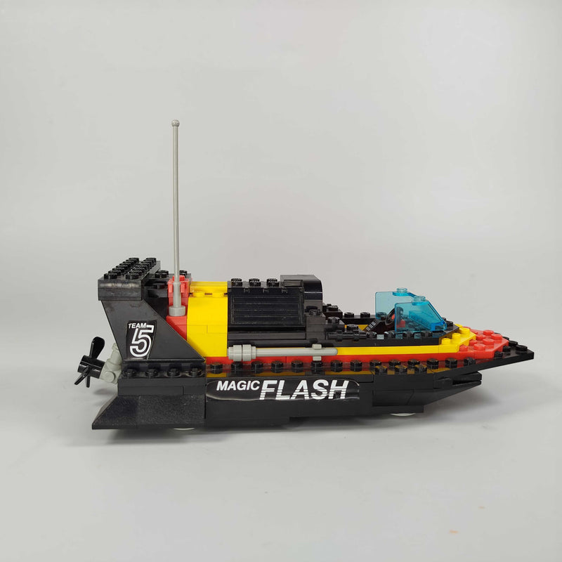 LEGO Rennspeedboot Magic Flash mit Anhänger