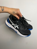 Sneakers • Schuh 35 • asics