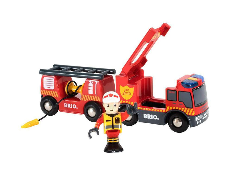 BRIO - Feuerwehr-Leiterfahrzeug mit Licht und Sou