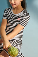 Bea Kleid in schwarz/weiss gestreift mit OUI Stickerei für Kinder 86/92 & 98/104