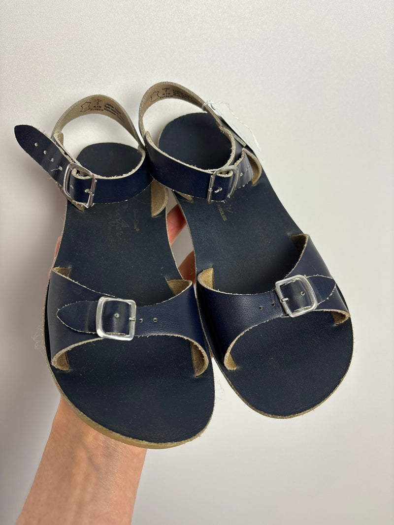 Sandals • Shoe 34 • saltwater