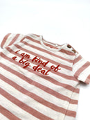 Gestreiftes T-Shirt mit Print – Gr. 62 (Topomini)