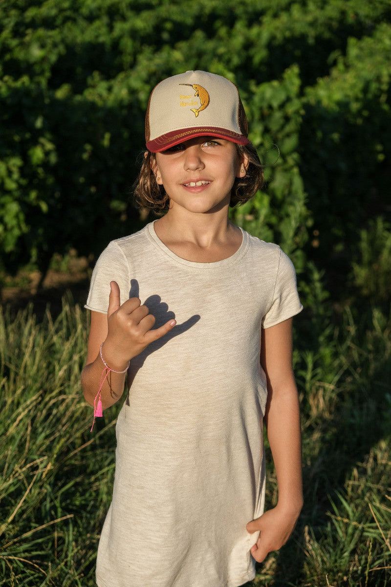 Little Hedonist Trucker Cap for boys and girls. Made from recycled polyester. Sustainable kids clothing.