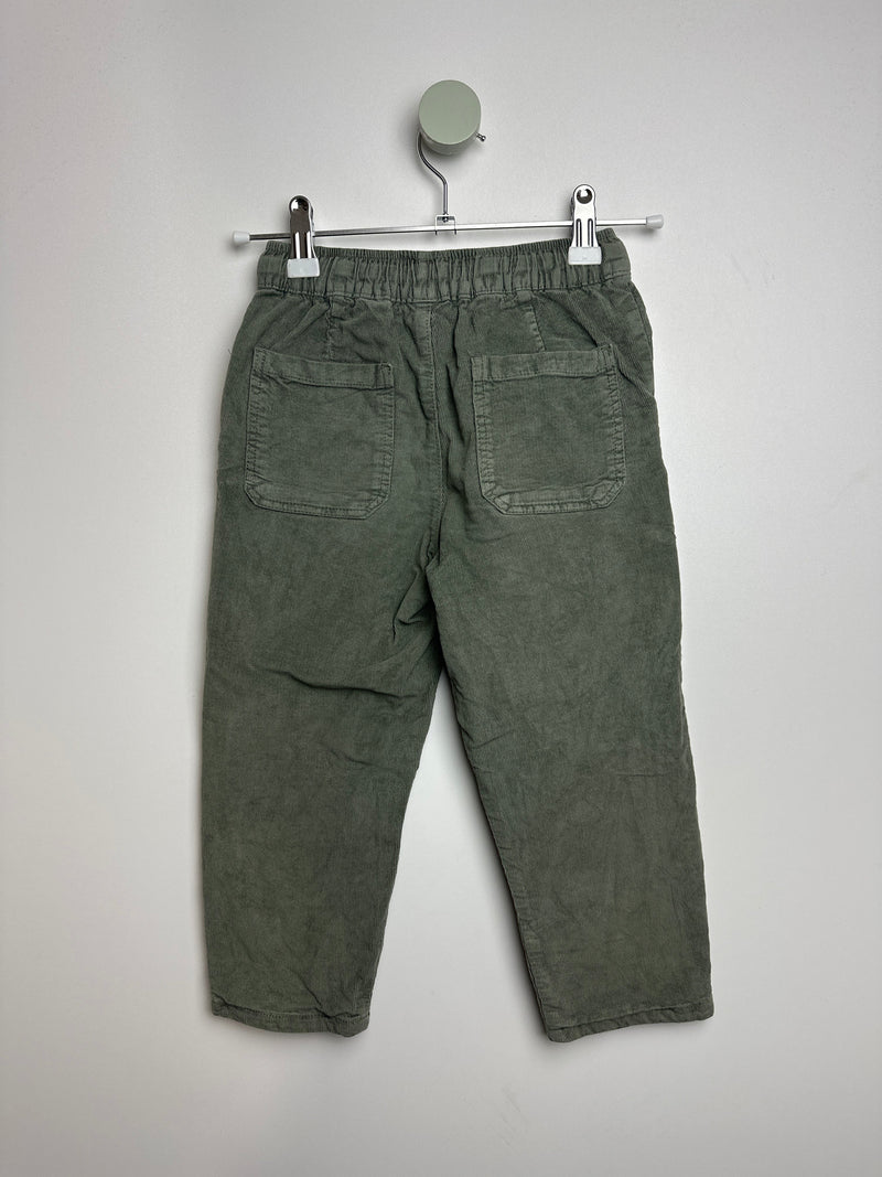 Cordhose gefüttert • 110 • zara