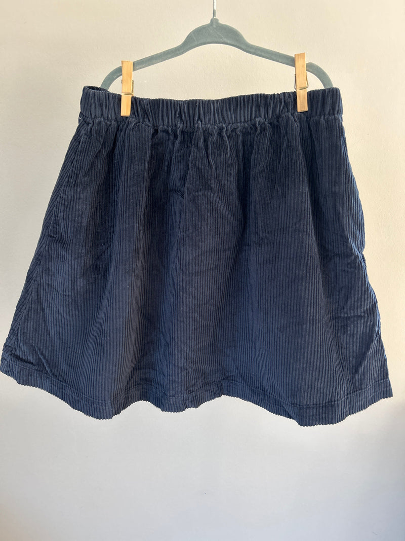 Tchibo corduroy skirt - size 146/152