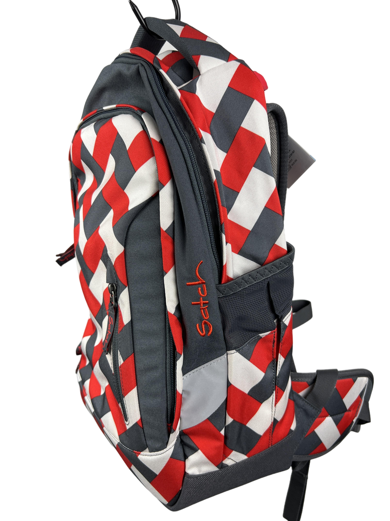 Satch Sleek school backpack check