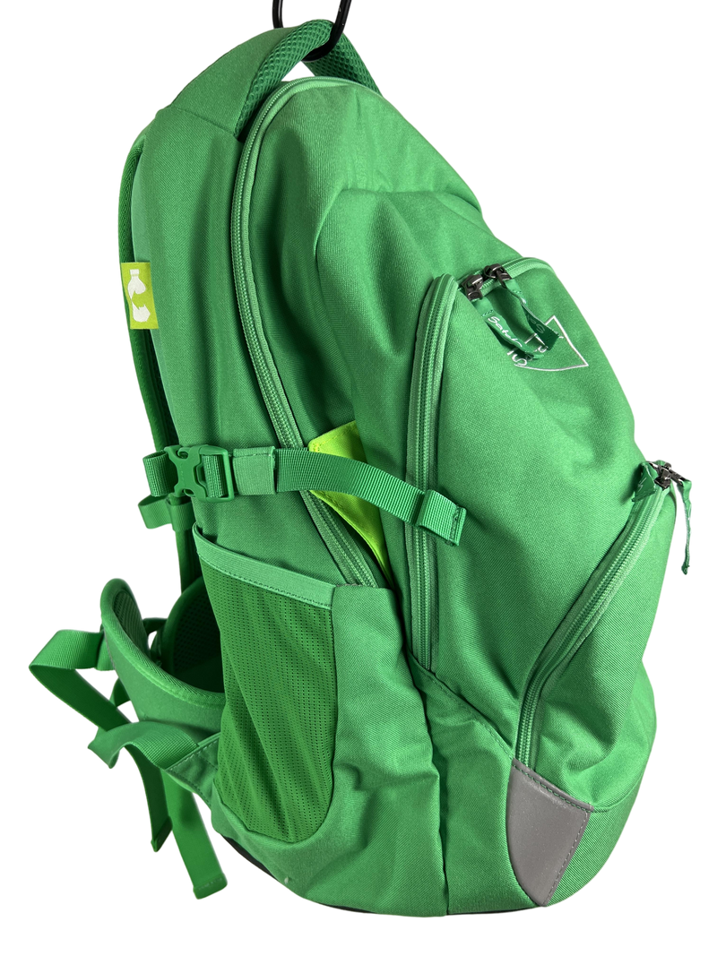 Satch Air school backpack (not adjustable in size)