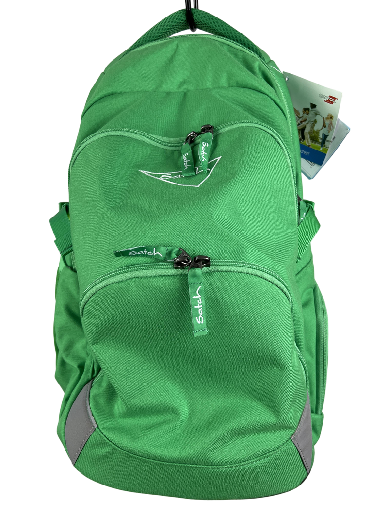 Satch Air school backpack (not adjustable in size)