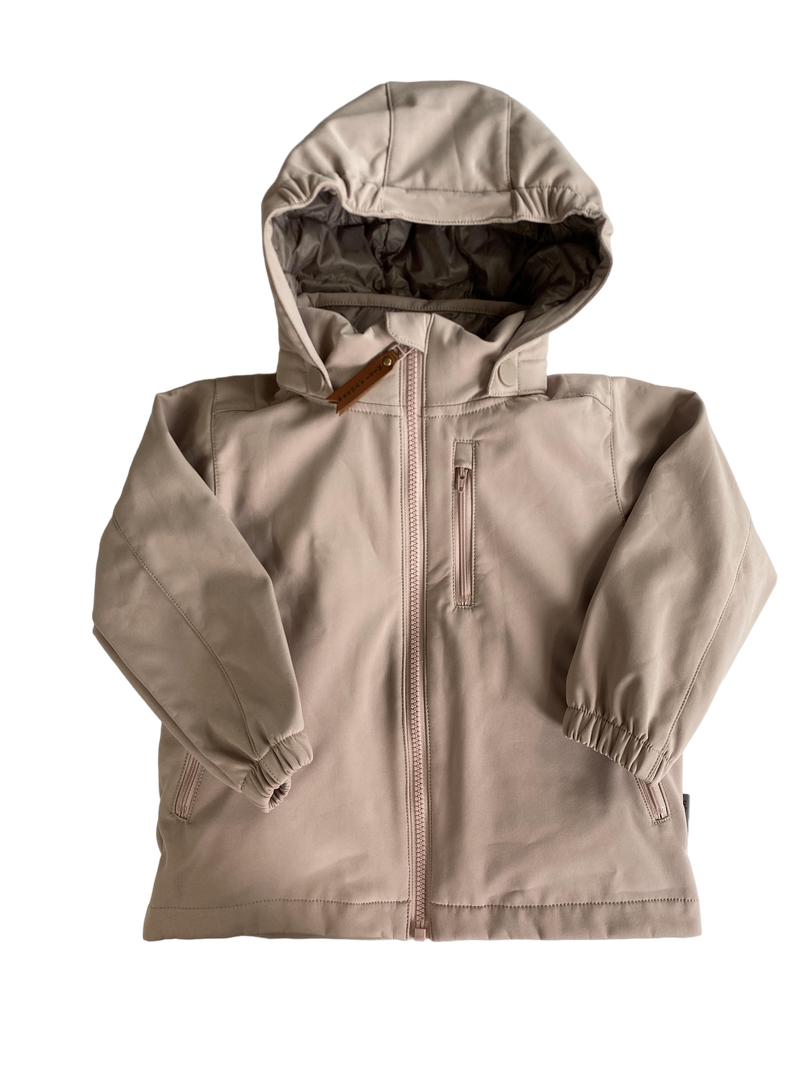 Mini a Ture SEASON: M22.3 DESS: BONDED SOFTSHELL 778 STYLE: ADYAN WINTER SOFTSHELL JACKET, MK223 COL: CLOUDY ROSE 3270 98 | 3yrs