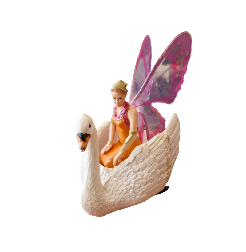 Schleich 70468 - Zarinya with swan condition good