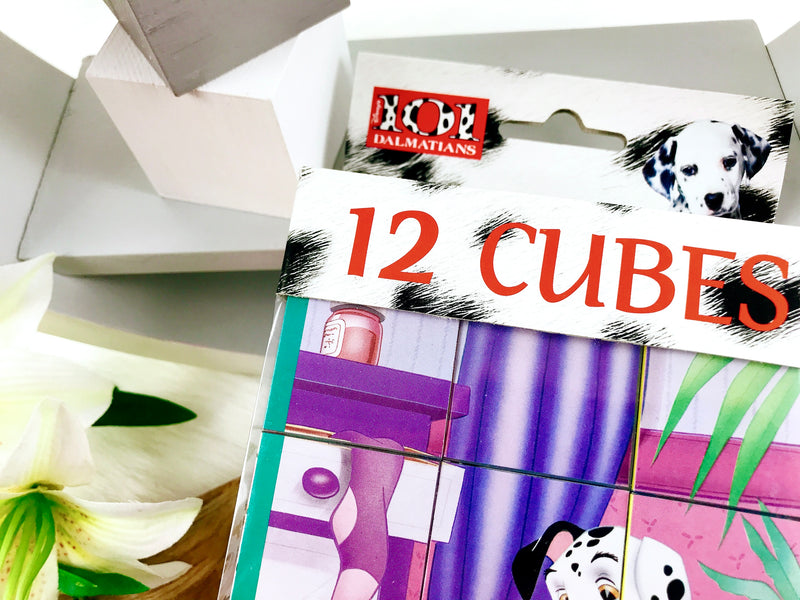 12 picture cubes "101 Dalmatians", wood