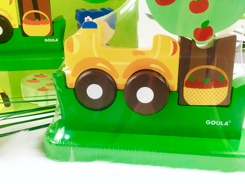 Goula wooden puzzle, 9 pieces, girl with car