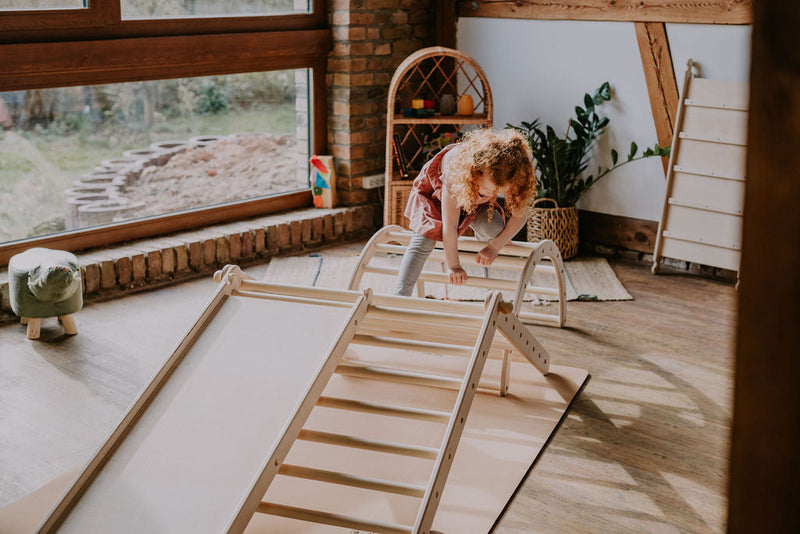 Kletterling "Pandaling" Set (aus Kletterdreieck, Rutsche und Kletterbogen)