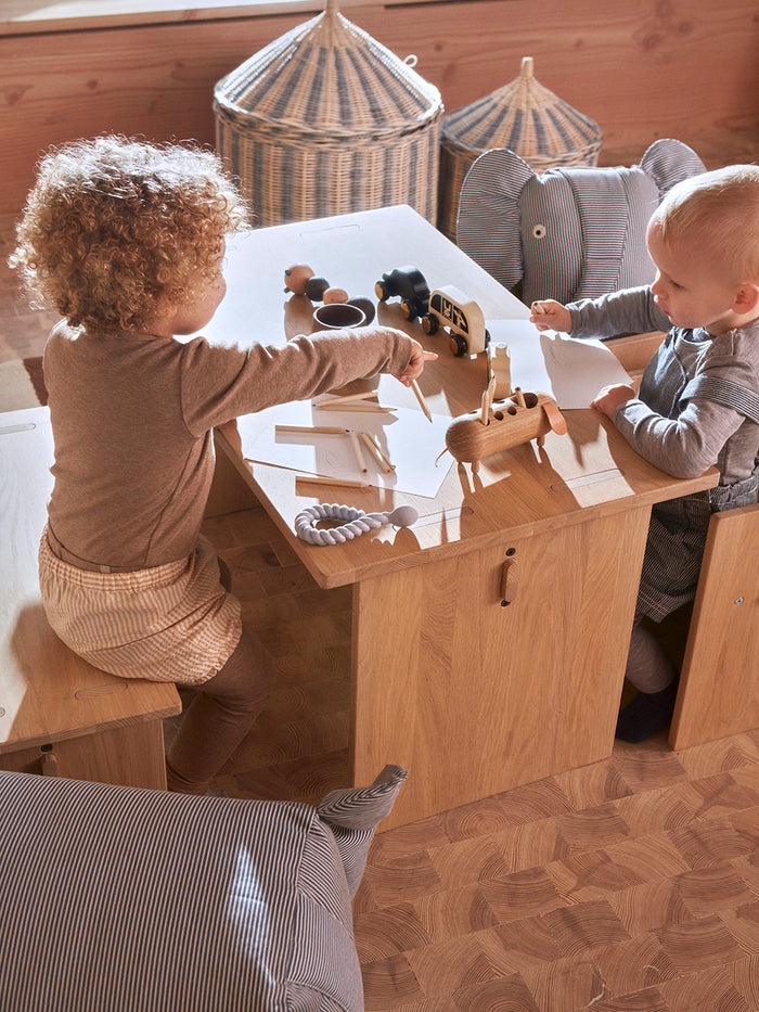 OYOY Eddie Dog Pencil Holder Stiftehalter