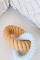 OYOY Mellow Teether Beißring Silikon