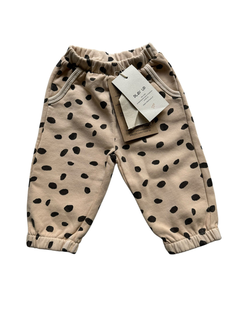 NEU Sweathose Black Dots (68)