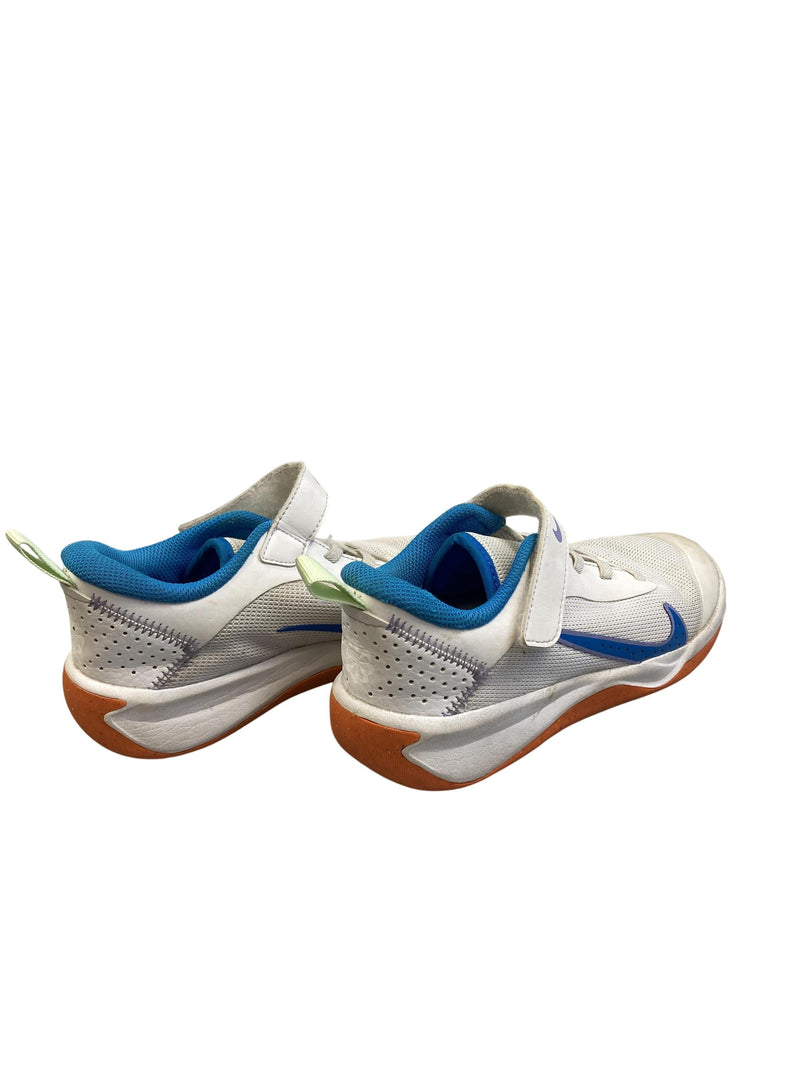 Nike Turnschuh helle Sohle 34 Schuhgröße