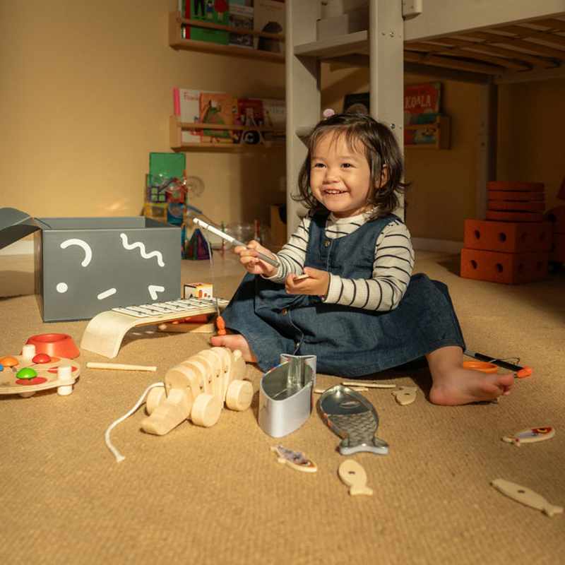 Rabbit toy box • from 21 months+