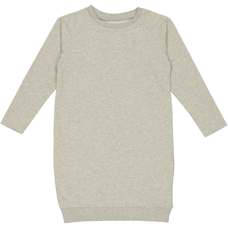 Little Hedonist oversized 3/4 sweat dress in Grey Melee. Made from the softest organic babysweat you can imagine. The stichtes of the collar are placed on the side of the neck instead the back. This way it wont discommode or irritates your baby or toddler. Of course the sleeves are with raw edge, so you easy make right length for your baby or toddler!