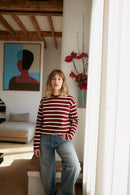 fr: Ophélie porte une taille M, en: Ophélie wears a size M, de: Ophélie trägt Größe M