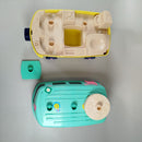 les mini MONDES Spielset - Campingbus mit Figuren