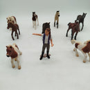 Schleich Bundle Pferdehof Fohlen & Kiste