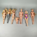 Barbie Bundle Puppen Set von 9 Figuren & Pferd