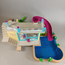 Playmobil Ferienhaus mit Pool & Rutsche – Playset mit Figur