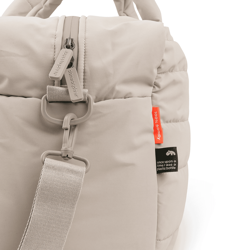 B-Ware Done By Deer Kinderwagen Wickeltasche Gesteppt Sand 24 Tasche Kinderzubehör